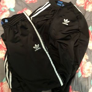 Women’s adidas track outfit. Omg so cute!